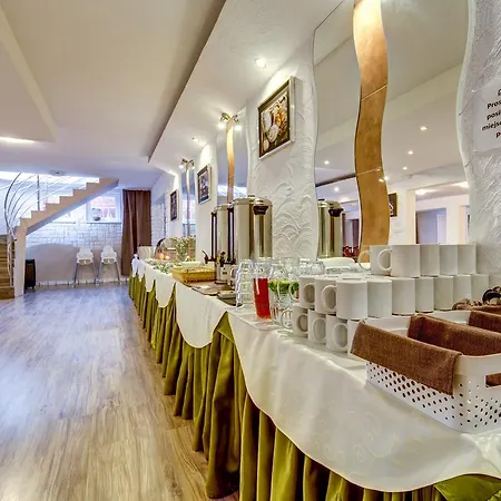 Melody ベッド・アンド・ブレックファスト 3*