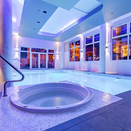 ベッド・アンド・ブレックファスト Melody レバル